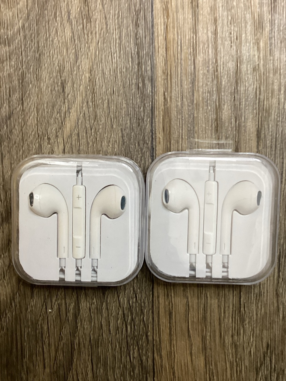 Wired White Earbud Headphones - Pair